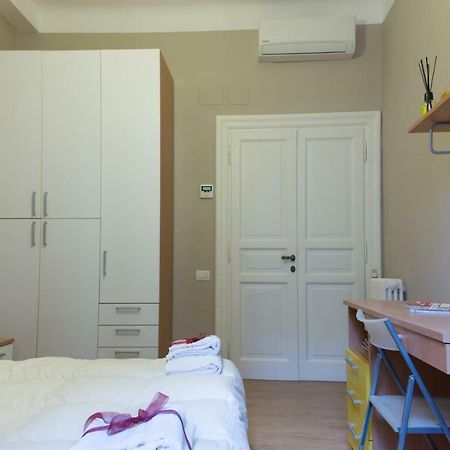 Beautiful Apartment In San Giovanni Close To Colosseo Rome Bagian luar foto
