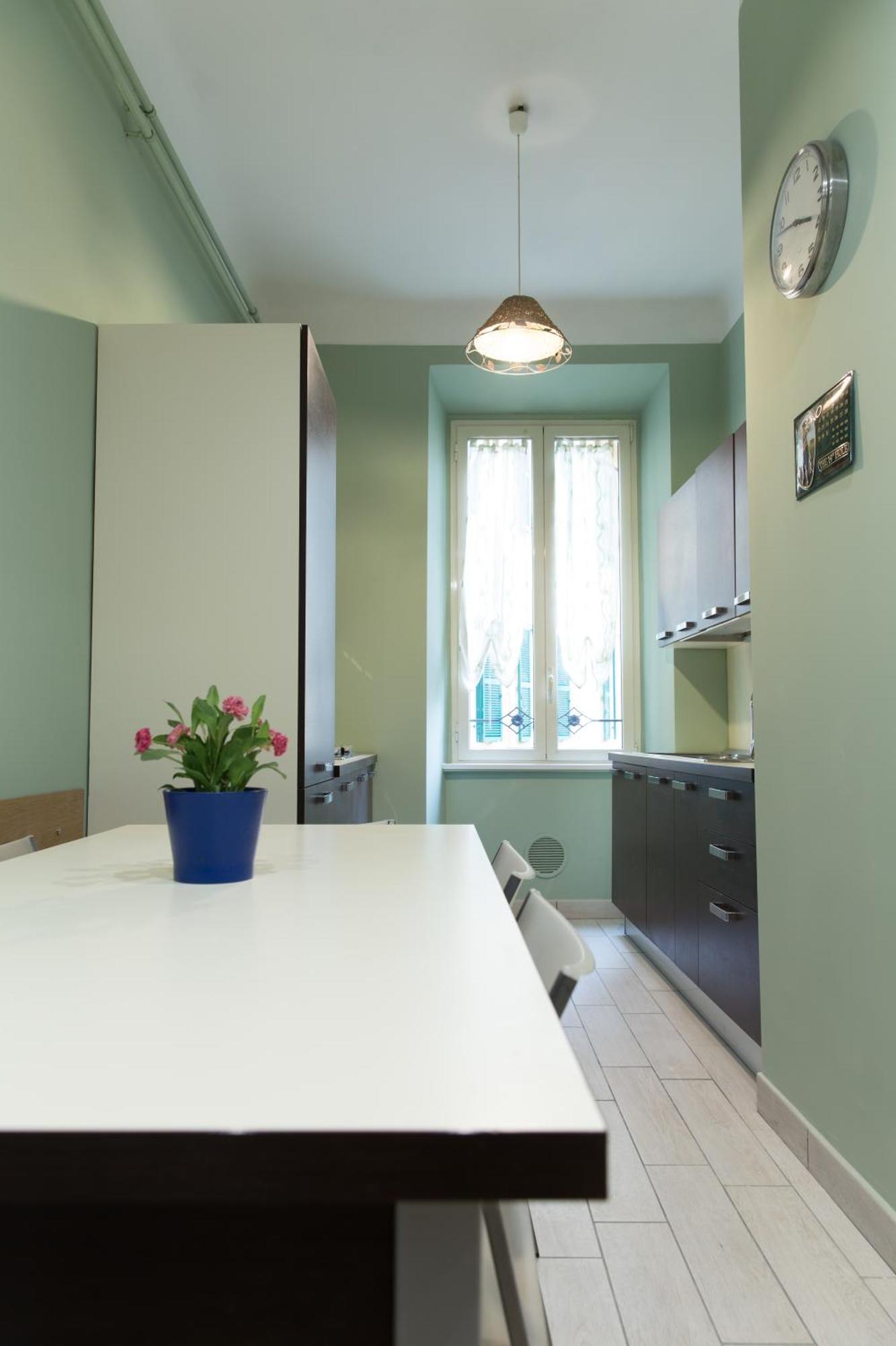 Beautiful Apartment In San Giovanni Close To Colosseo Rome Bagian luar foto