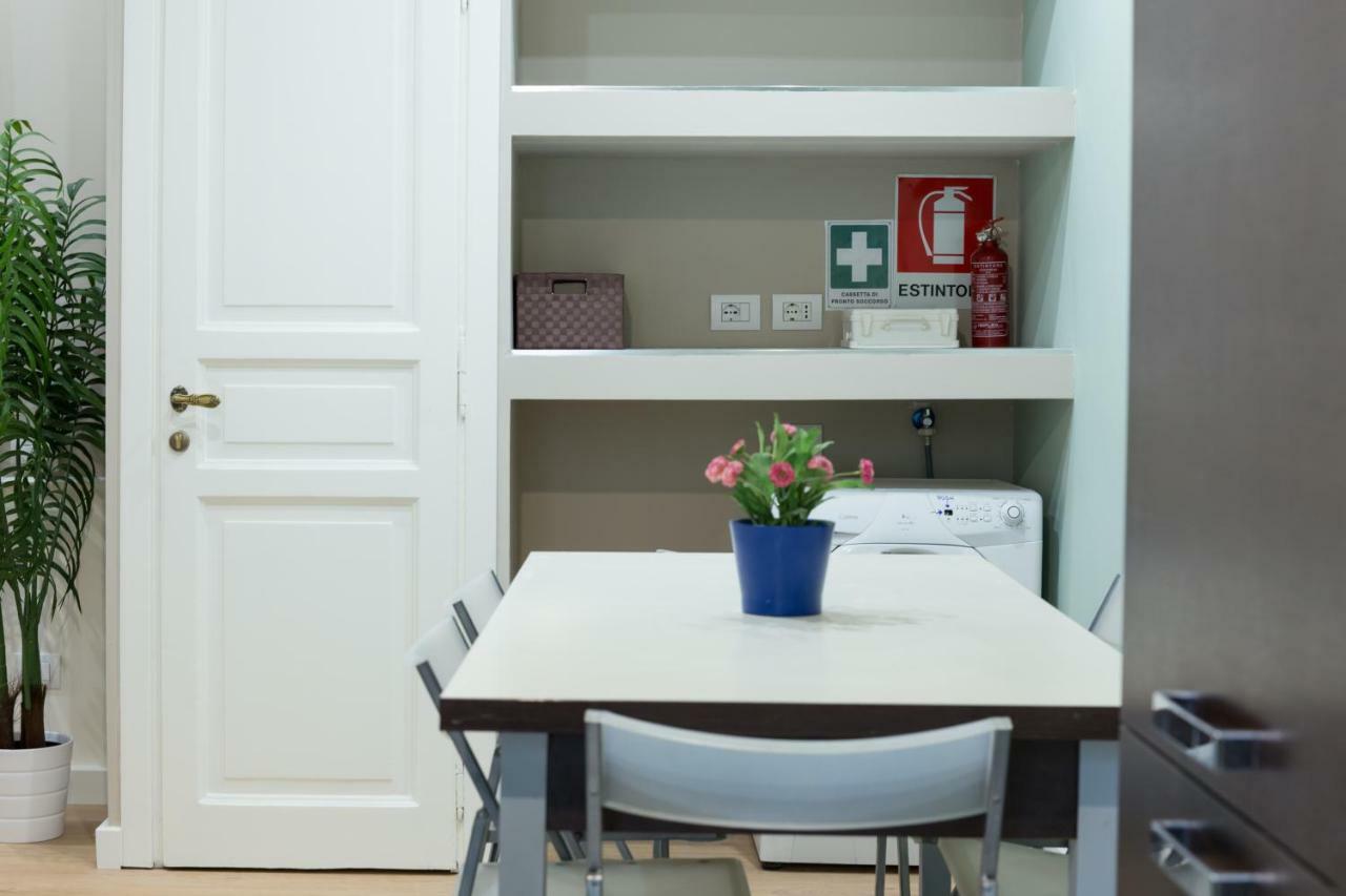 Beautiful Apartment In San Giovanni Close To Colosseo Rome Bagian luar foto