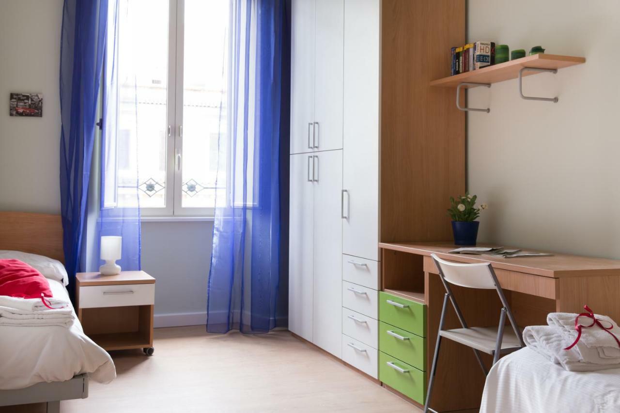 Beautiful Apartment In San Giovanni Close To Colosseo Rome Bagian luar foto