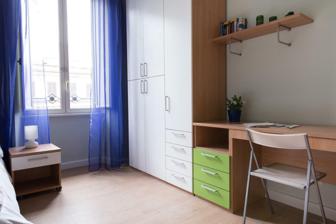 Beautiful Apartment In San Giovanni Close To Colosseo Rome Bagian luar foto