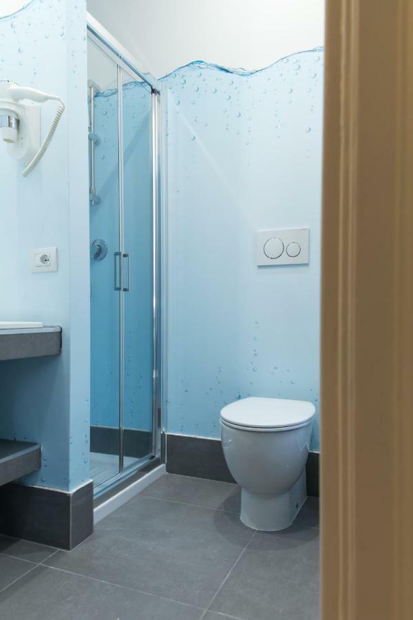 Beautiful Apartment In San Giovanni Close To Colosseo Rome Bagian luar foto